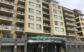 Glenelg Holiday Apartments-Pier Direct Beach Front Free Parking